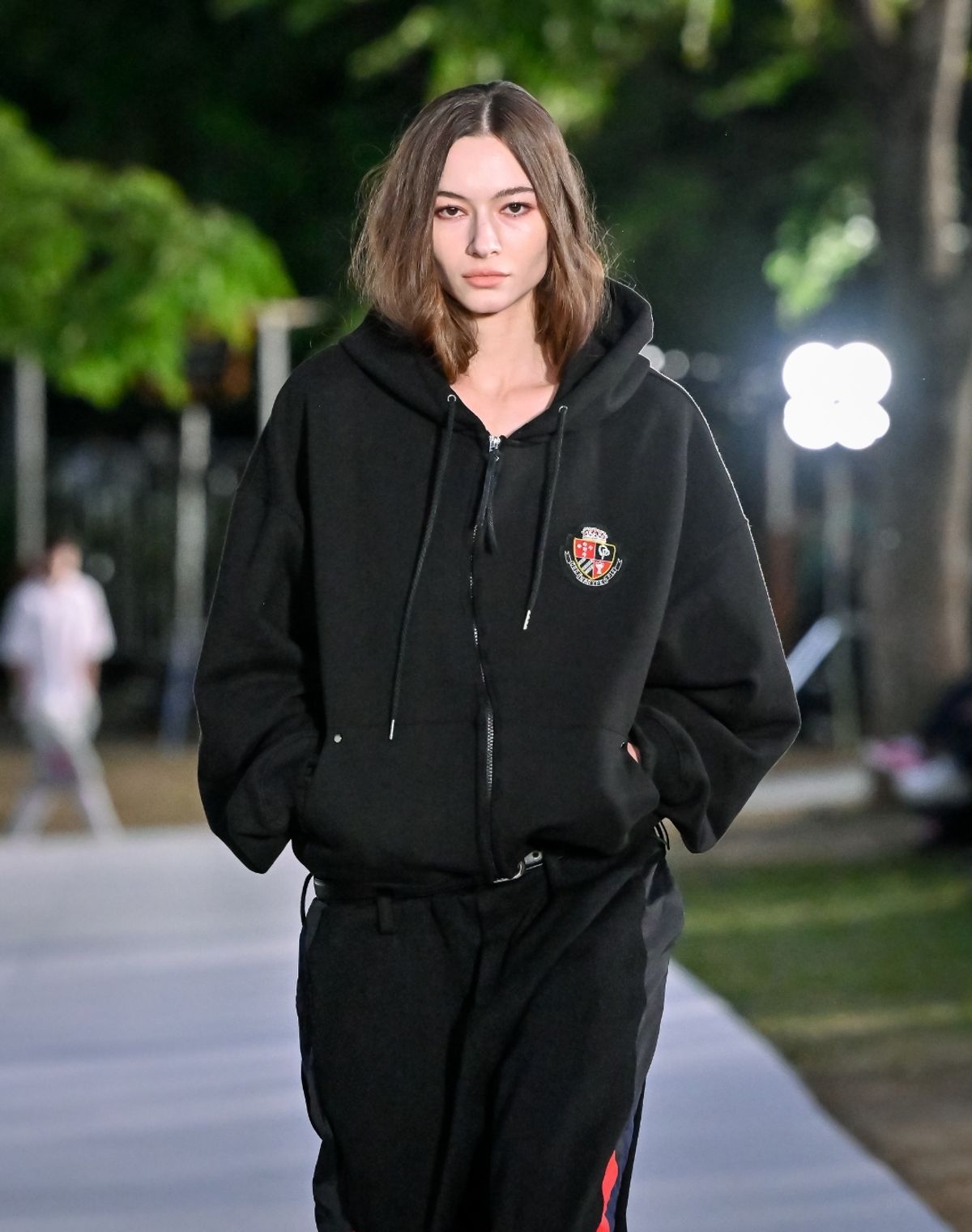 오디너리피플(ORDINARY PEOPLE) RE : Patchline Color Trackers Sweat Half Pants [BLACK]