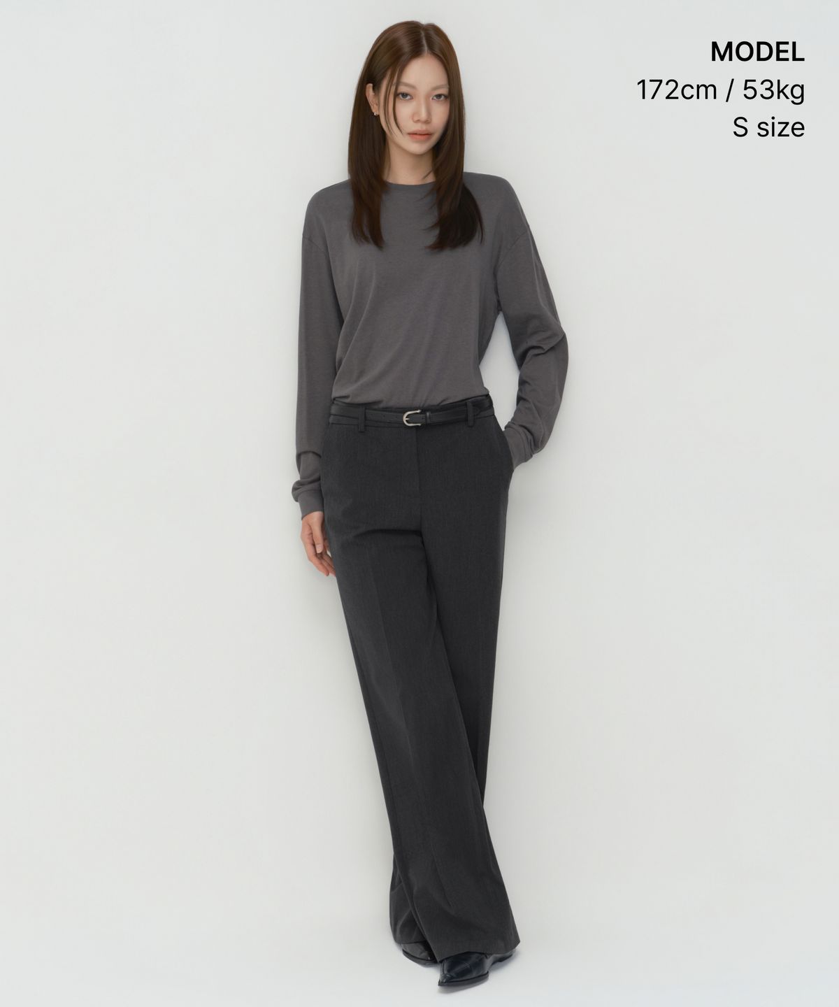 무신사 스탠다드 우먼(MUSINSA STANDARD WOMAN) 우먼즈 릴렉스드 라이트웨이트 CR 긴소매 티셔츠 [건메탈]