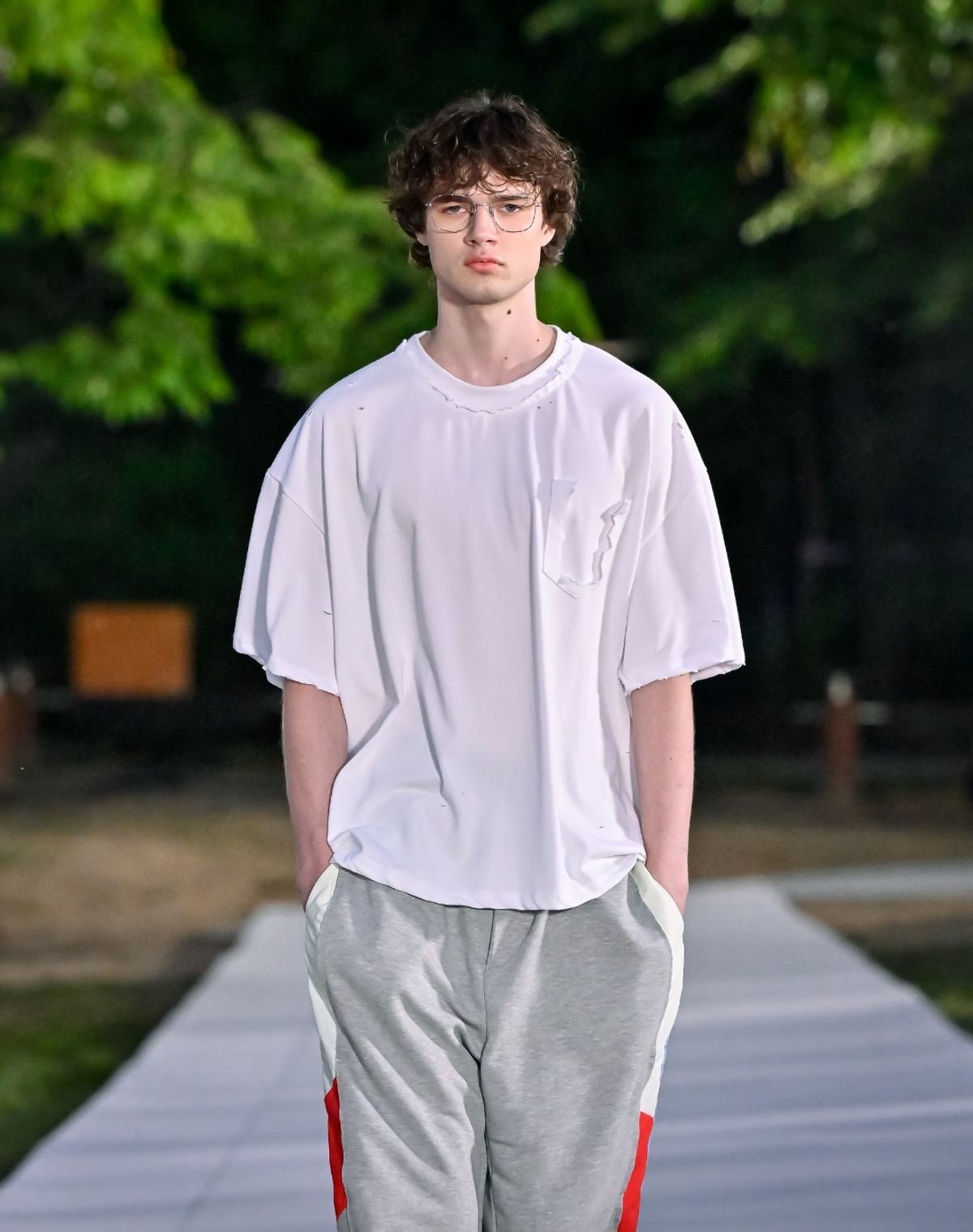 오디너리피플(ORDINARY PEOPLE) RE : Patchline Color Trackers Sweat Half Pants [GRAY]