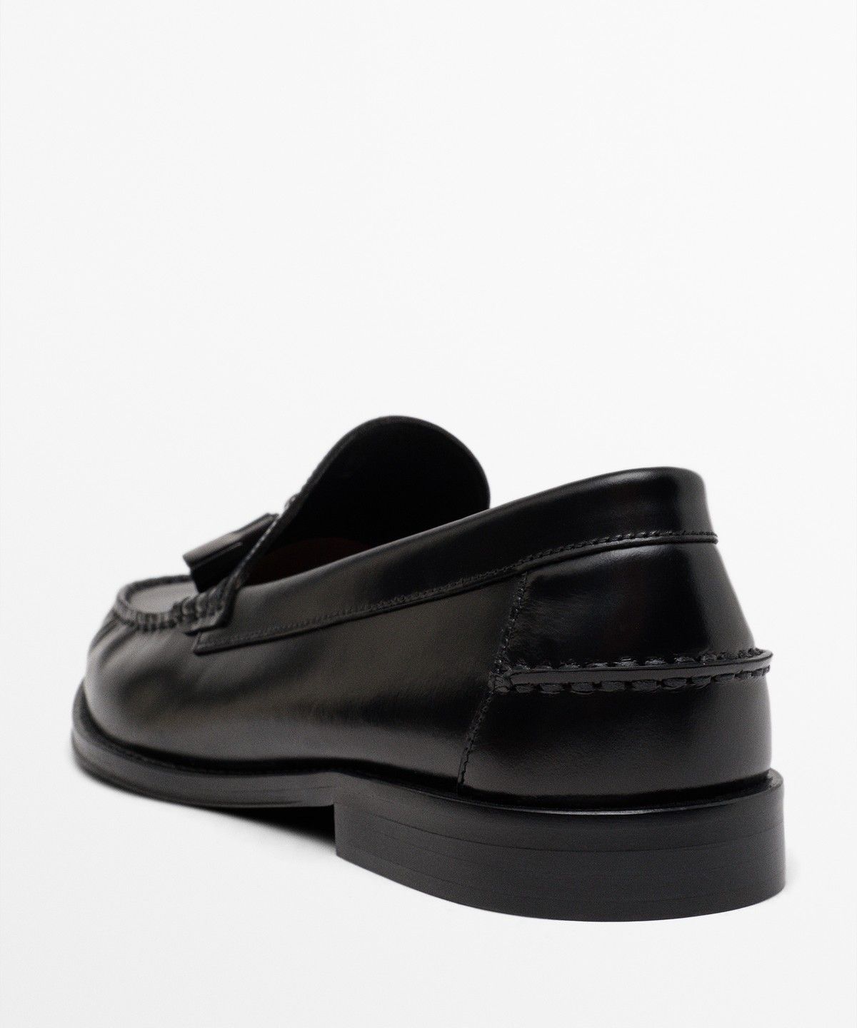 마시모두띠(MASSIMO DUTTI) 소프트 레더 태슬 로퍼