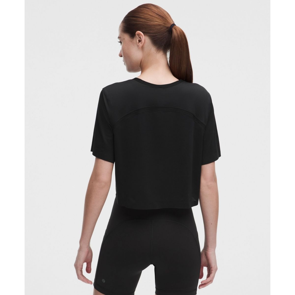 룰루레몬(LULULEMON) 라이트웨이트 릴랙스드 러닝 숏슬리브 셔츠  BLK