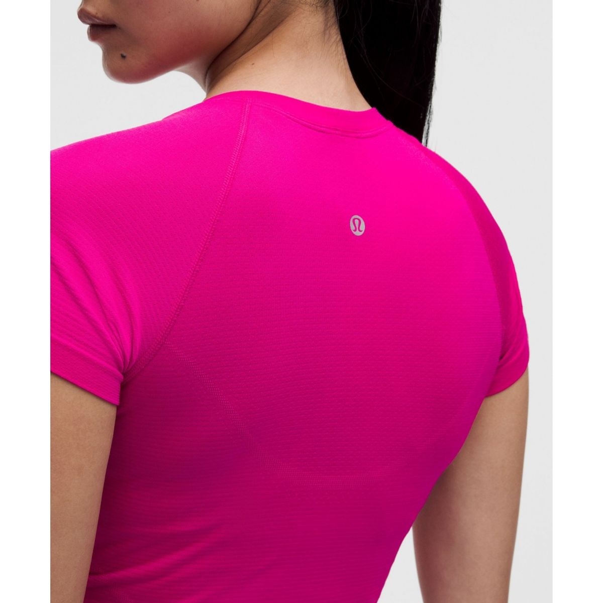 룰루레몬(LULULEMON) 스위프틀리 테크 크롭 숏슬리브 셔츠 2.0  PFRE PFRE