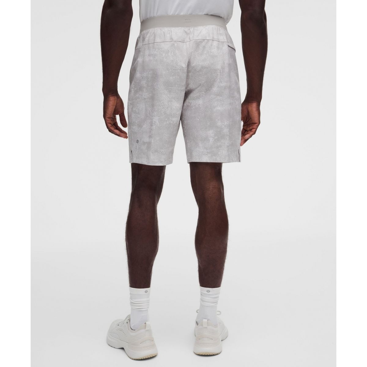 룰루레몬(LULULEMON) 제로드 인 라이너리스 쇼츠 9inch  ITGM