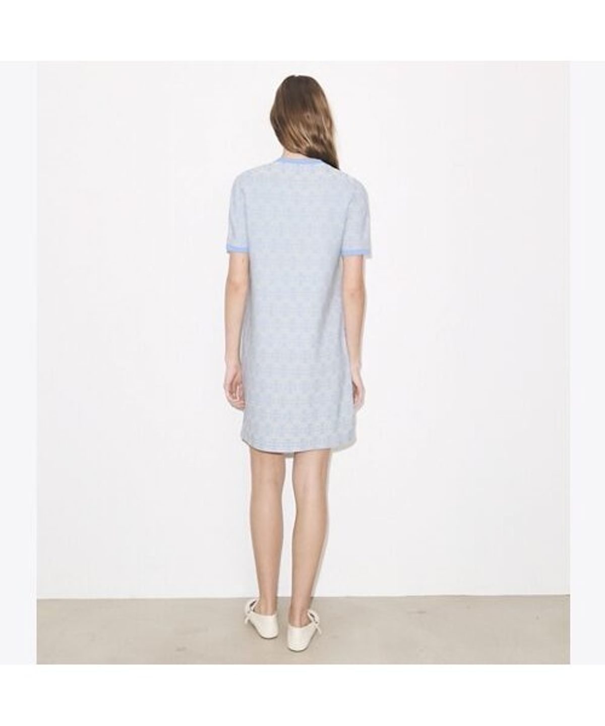 토리버치(TORYBURCH) 비스코스 크루넥 드레스 - 바닐라 / 블루