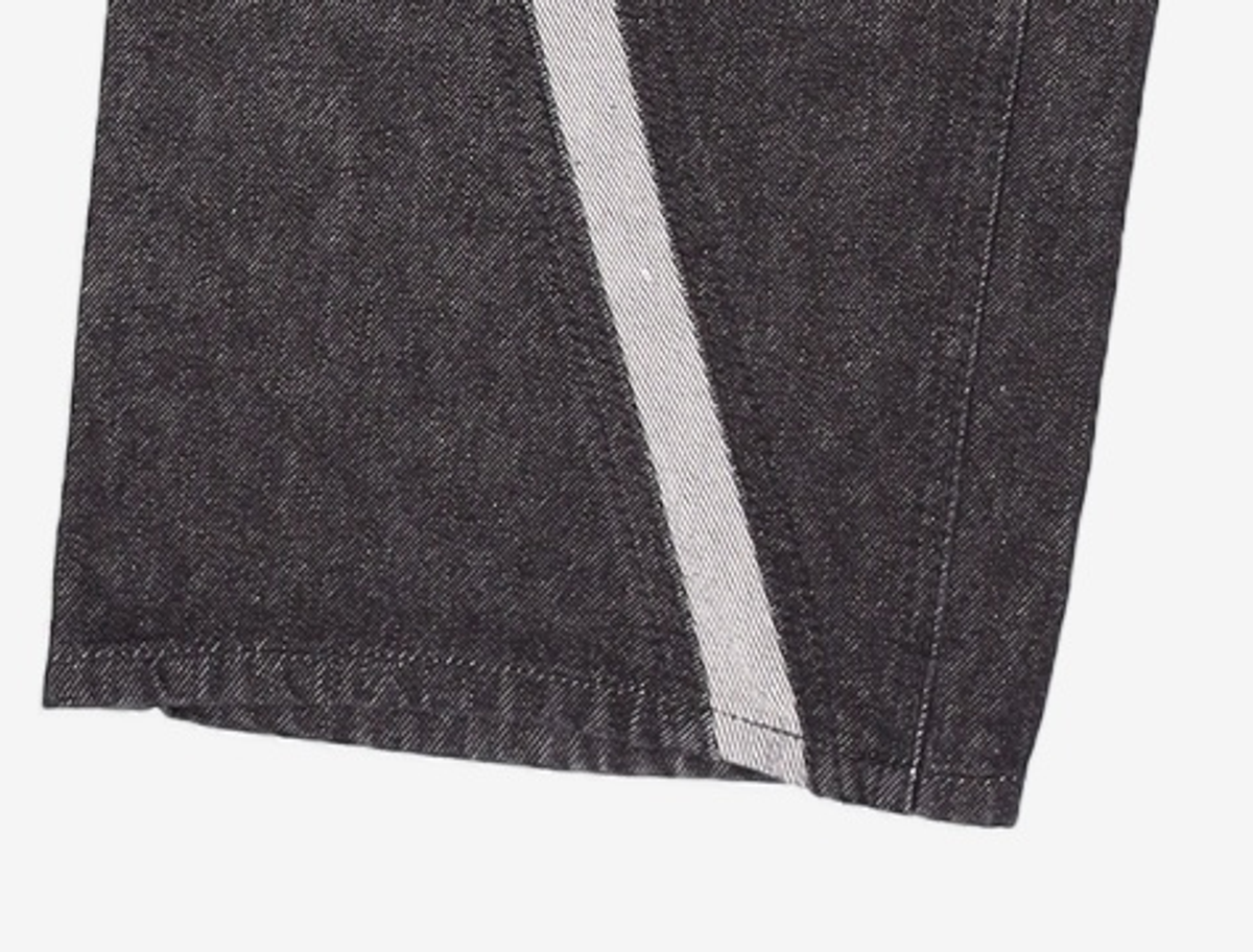 애드오프(ADDOFF) WAVE CURL LINE WIDE DENIM PANTS BLACK 50