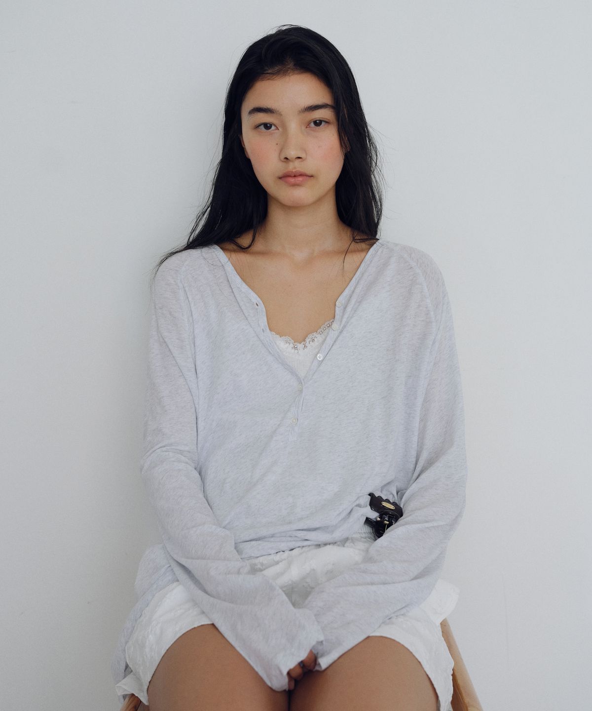 유라고(URAGO) Sheer button raglan t-shirt