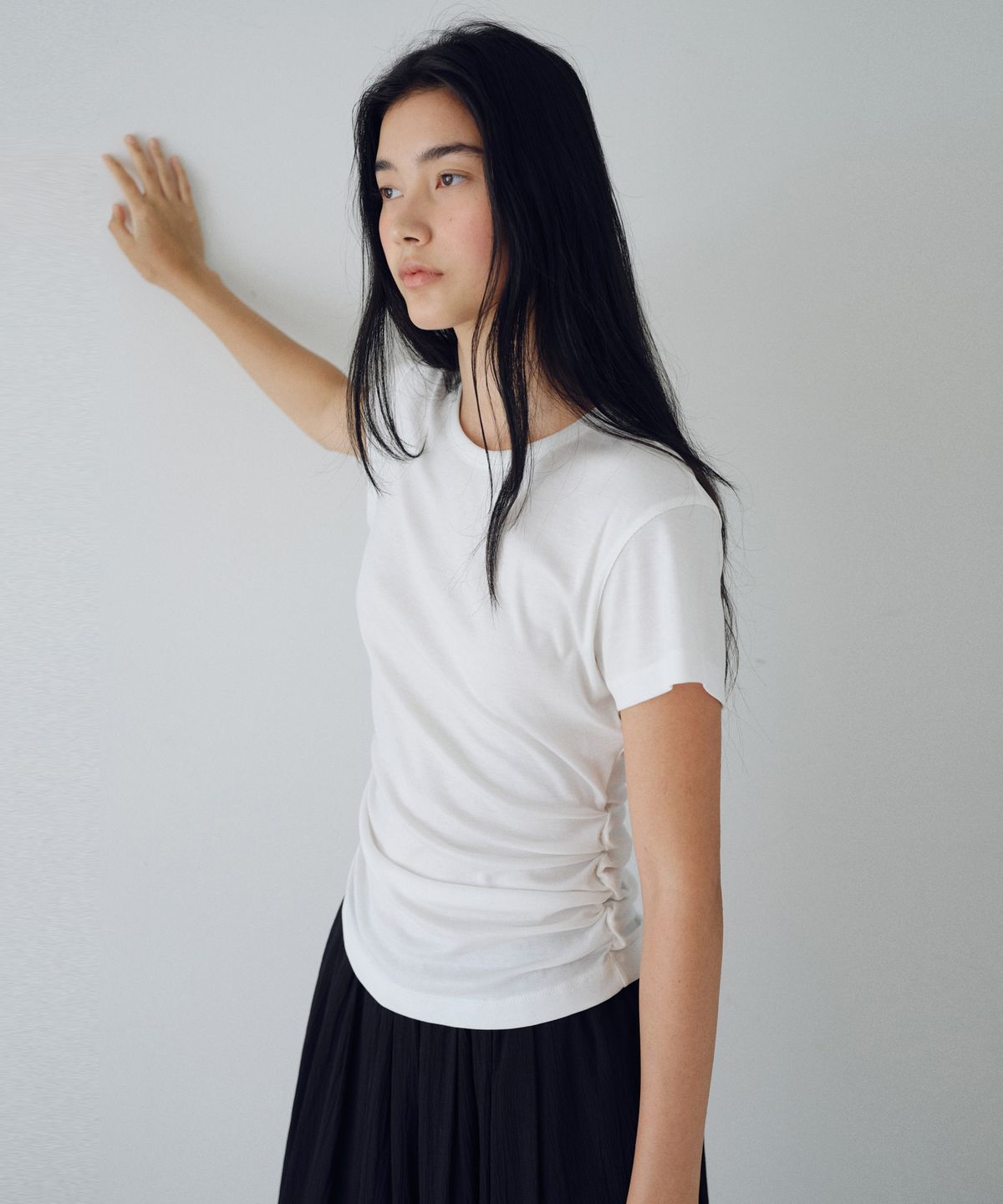 유라고(URAGO) Tencel shirring half t-shirt