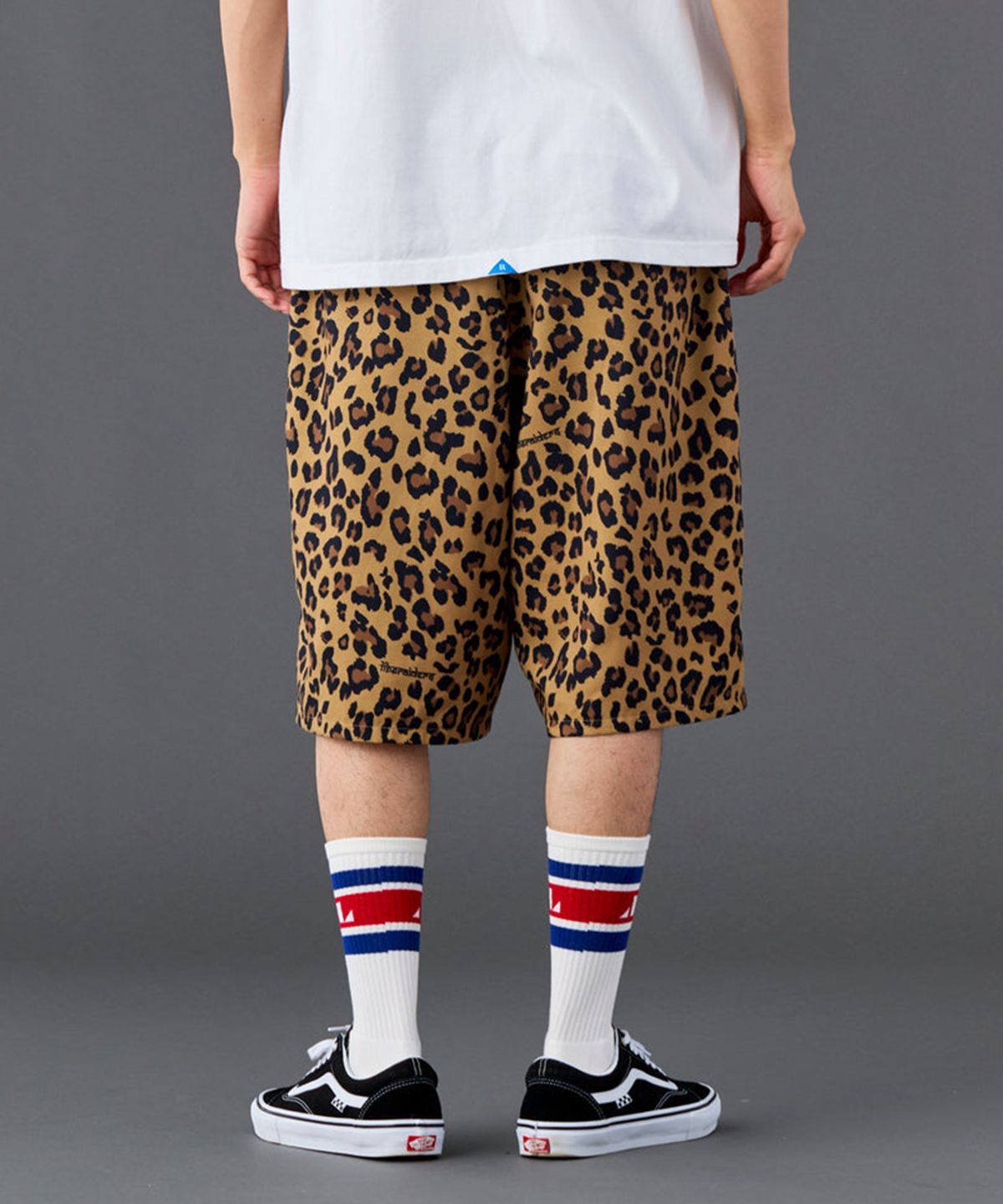 찬스클로딩(CHANCE CLOTHING) NYLON HALF SHORTS - LEOPARD