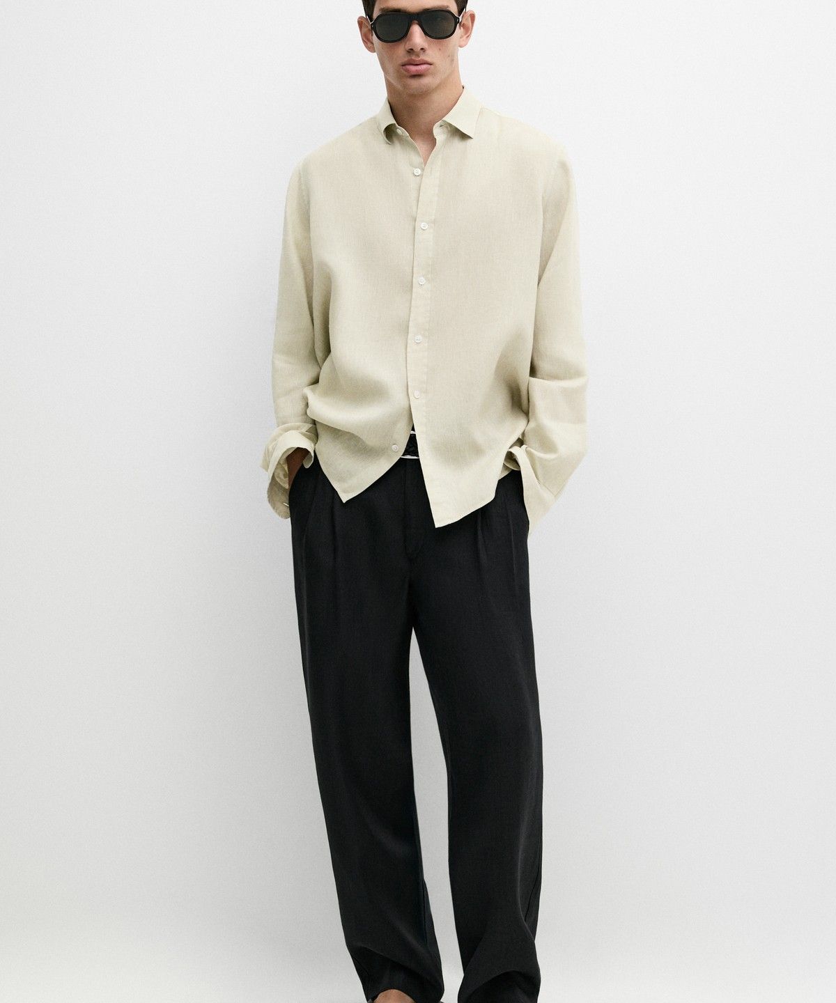 마시모두띠(MASSIMO DUTTI) 100% 린넨 슬림 핏 셔츠