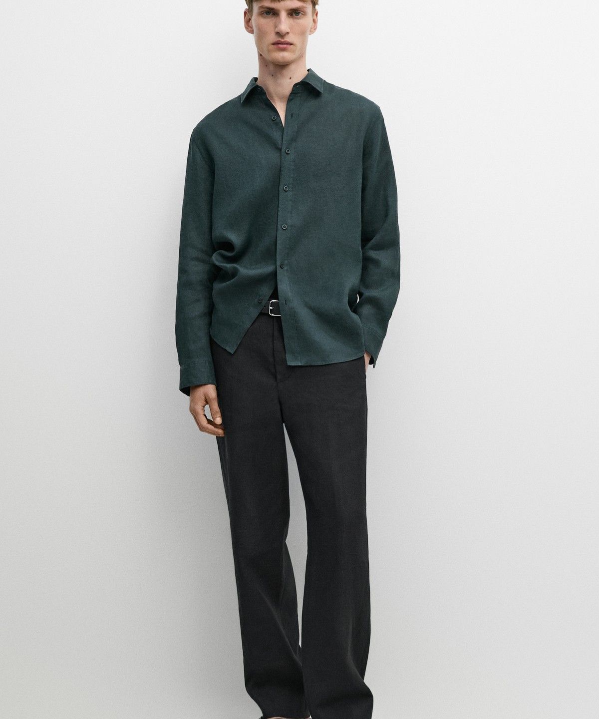 마시모두띠(MASSIMO DUTTI) 100% 린넨 슬림 핏 셔츠