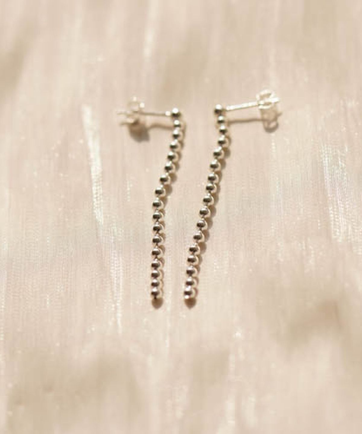 올은(ALLEUN) 실버925 2.5MM 은볼 드롭 은 귀걸이