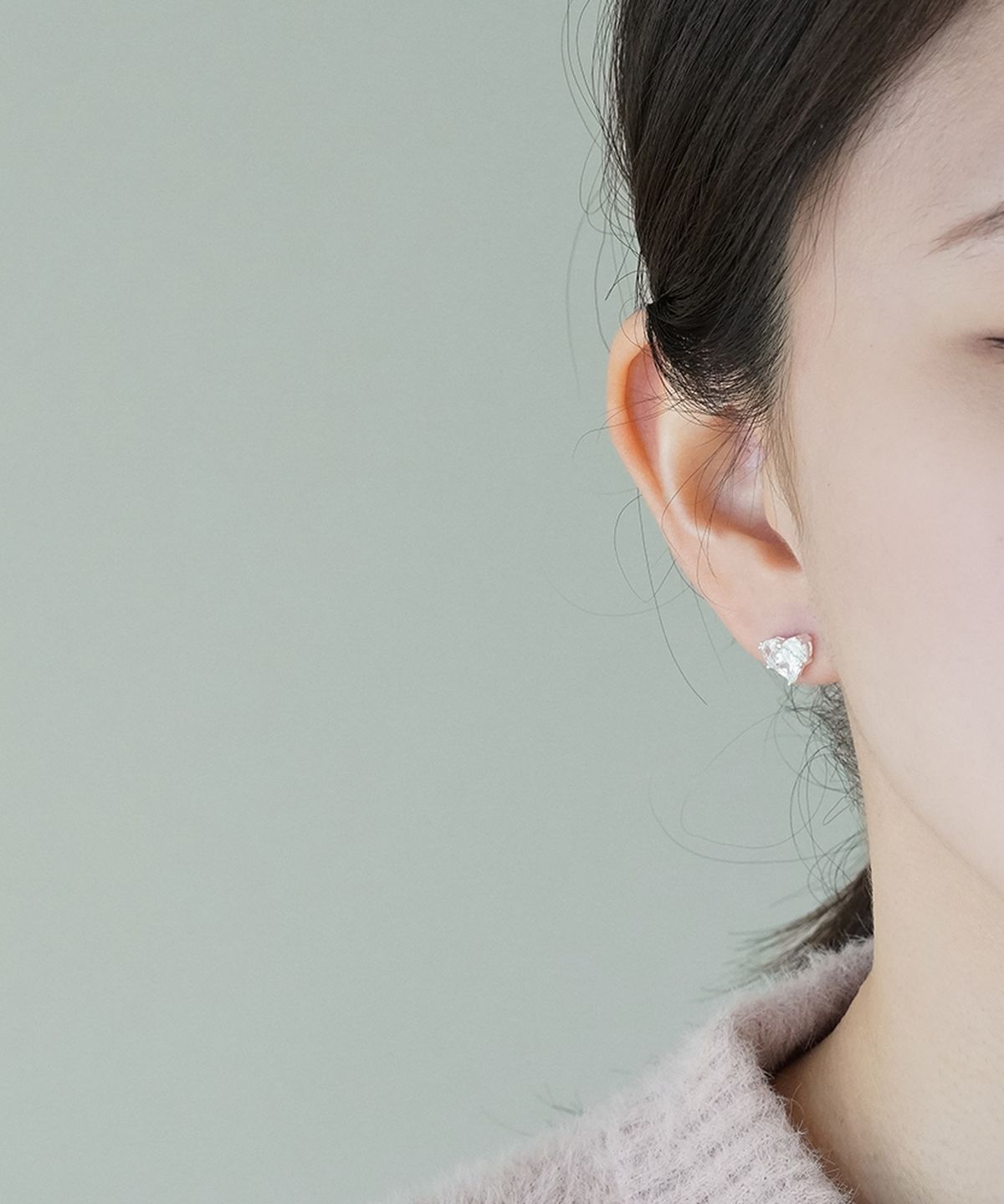 올은(ALLEUN) 실버925 큐빅 통통 하트 볼드 스터드 은 귀걸이