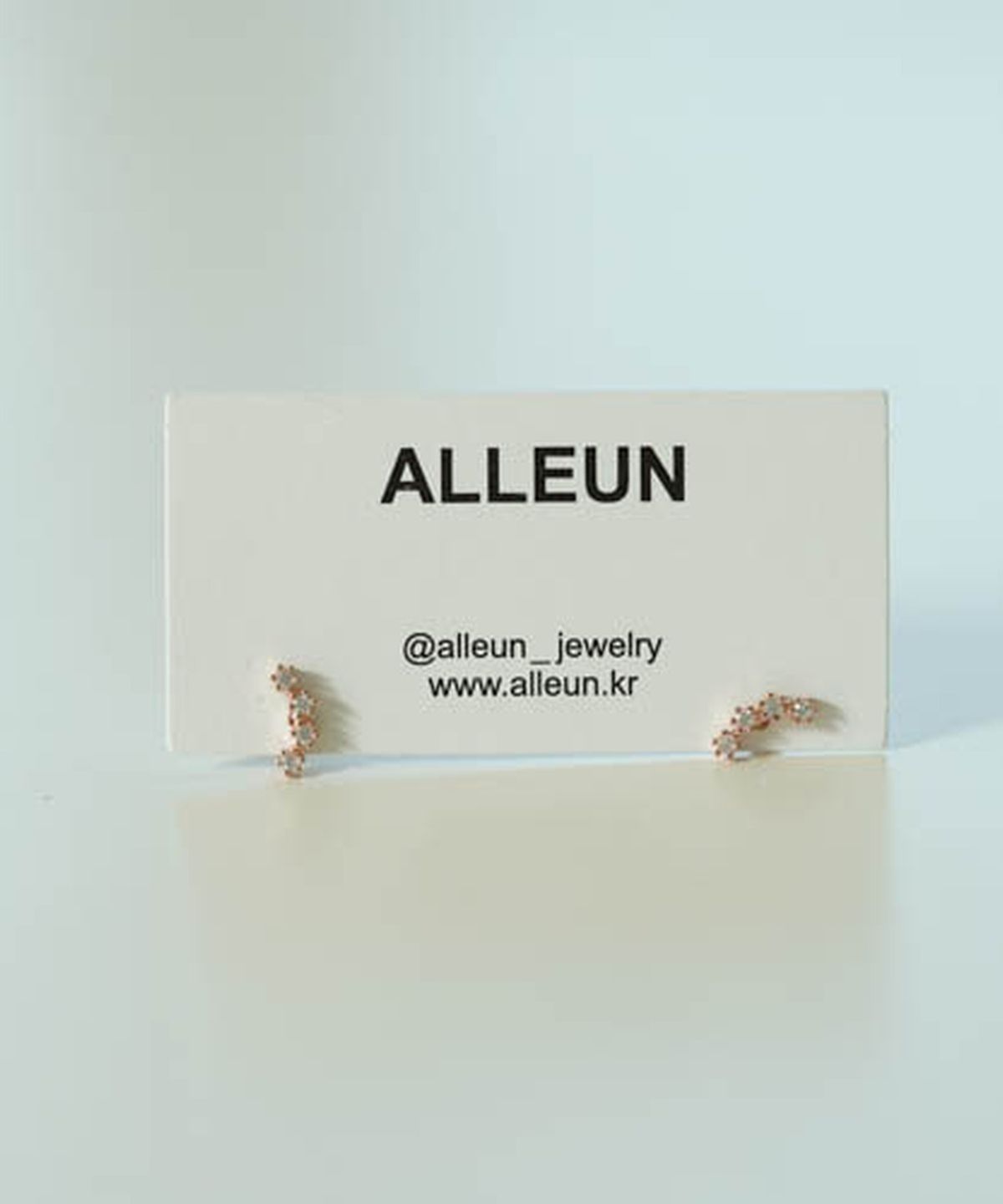 올은(ALLEUN) 실버925 큐빅 미니 데일리 물결 귀걸이