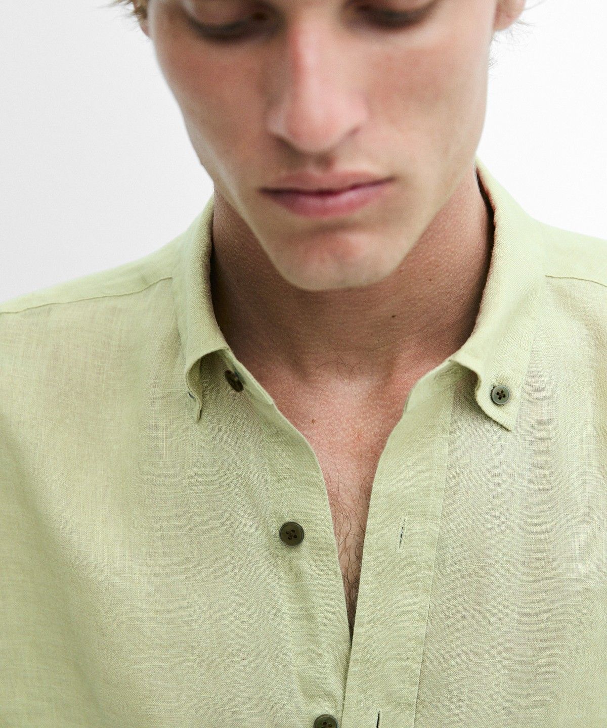 마시모두띠(MASSIMO DUTTI) 100% 린넨 레귤러핏 셔츠
