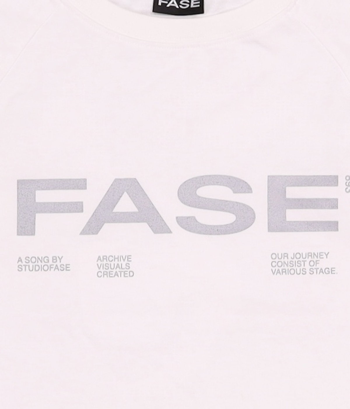 파세(FASE) 반소매 티셔츠 FREE