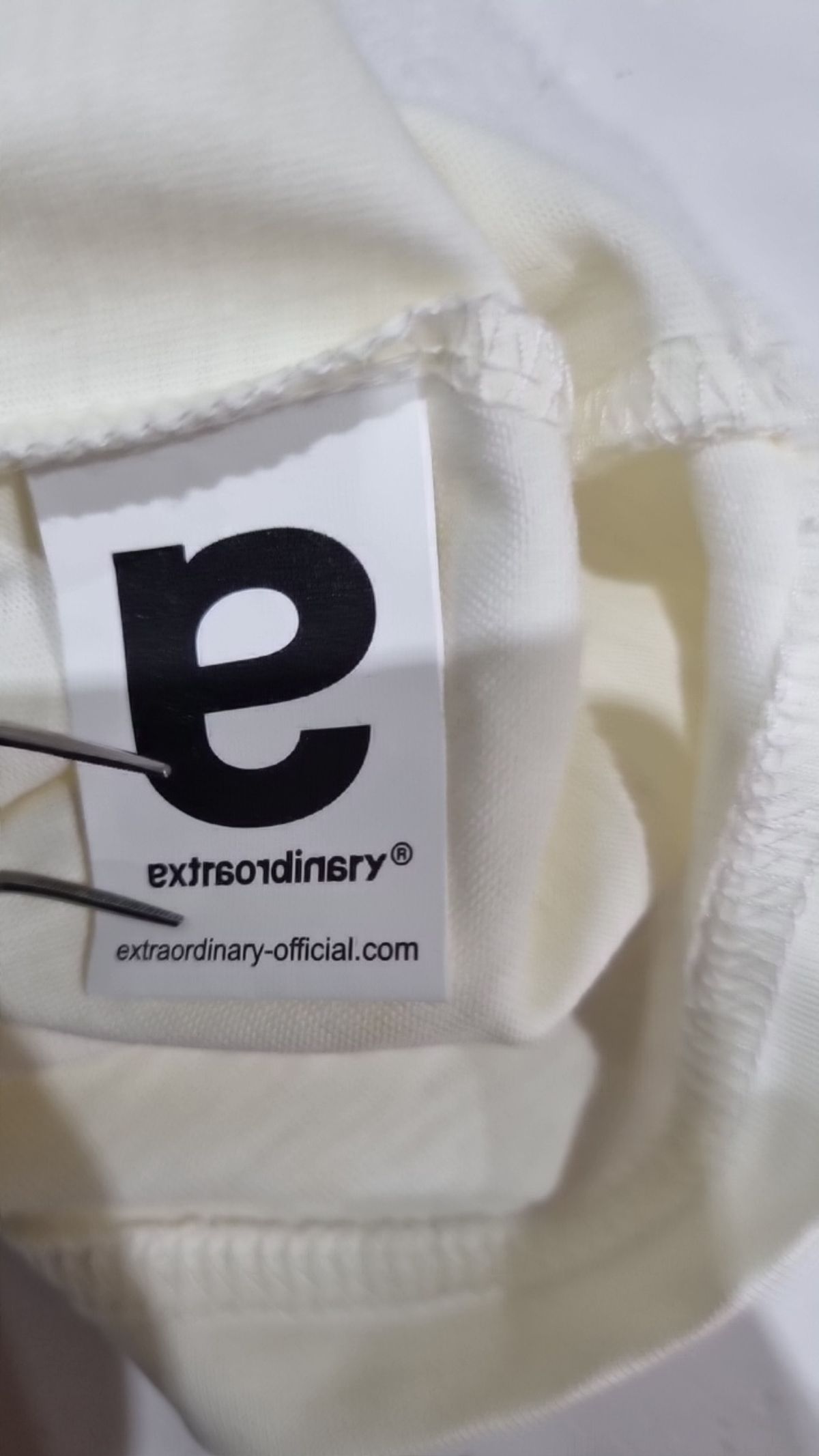 엑스트라오디너리(EXTRAORDINARY) 반소매 티셔츠 XL