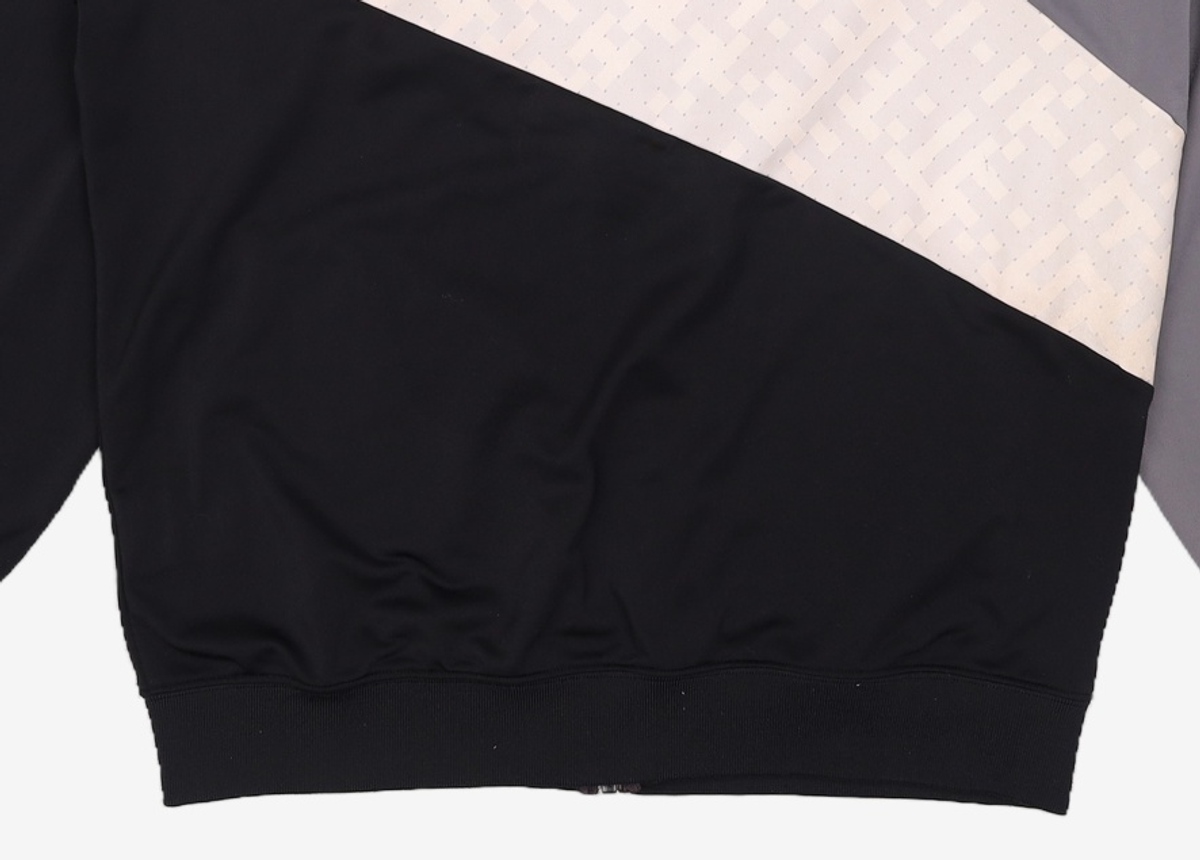 나이키(NIKE) 트레이닝 재킷 110
