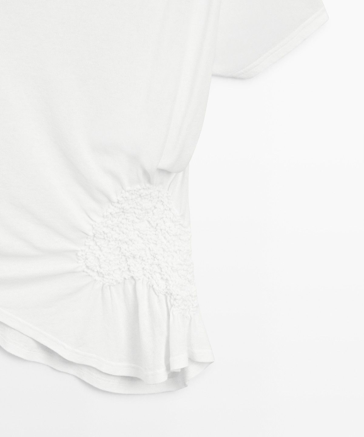 마시모두띠(MASSIMO DUTTI) 자수 디테일 비대칭 탑