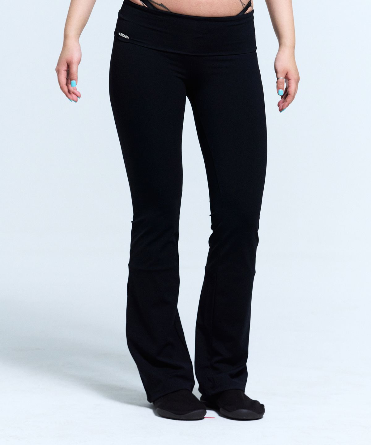 베이크먼데이(BAKEDMONDAY) [BLACK] SKINA BODY PANTS