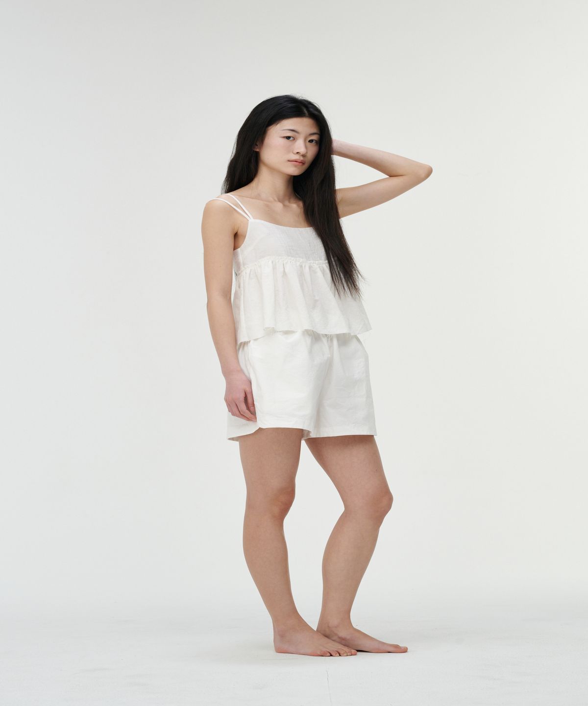 까롯(CARROTTE) Butter Cotton Slit Shorts, White