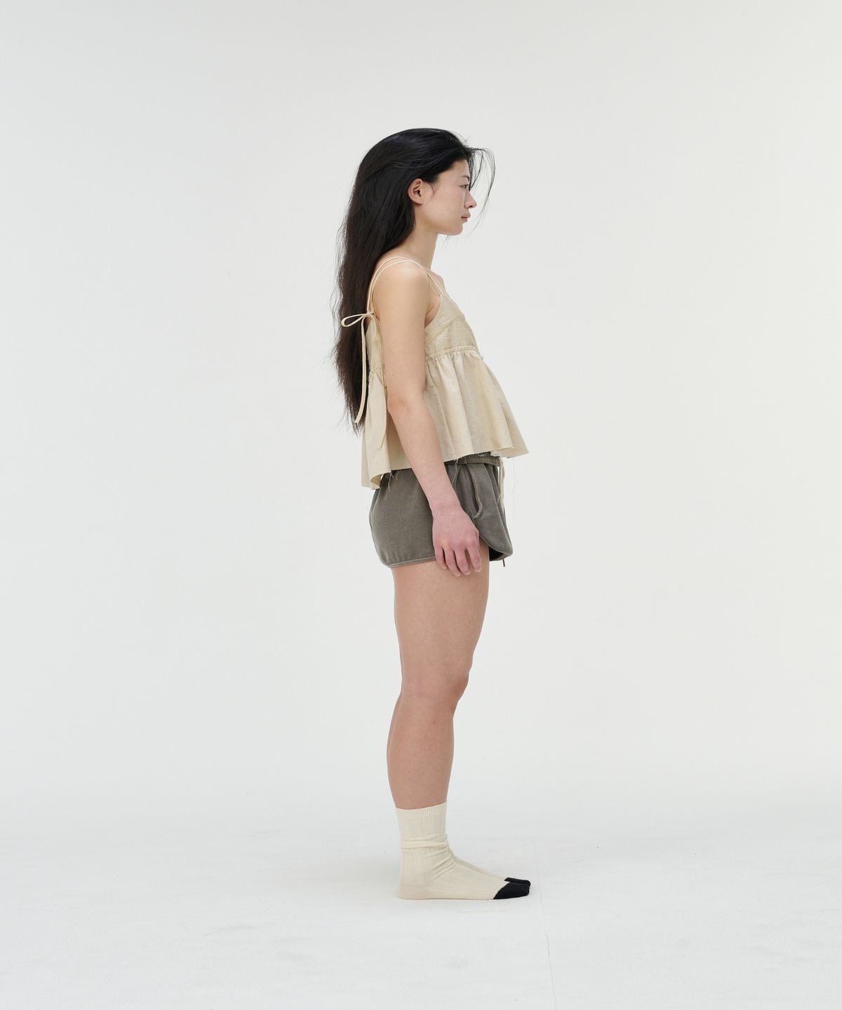까롯(CARROTTE) Apel Frill Tencel Blouse, Beige