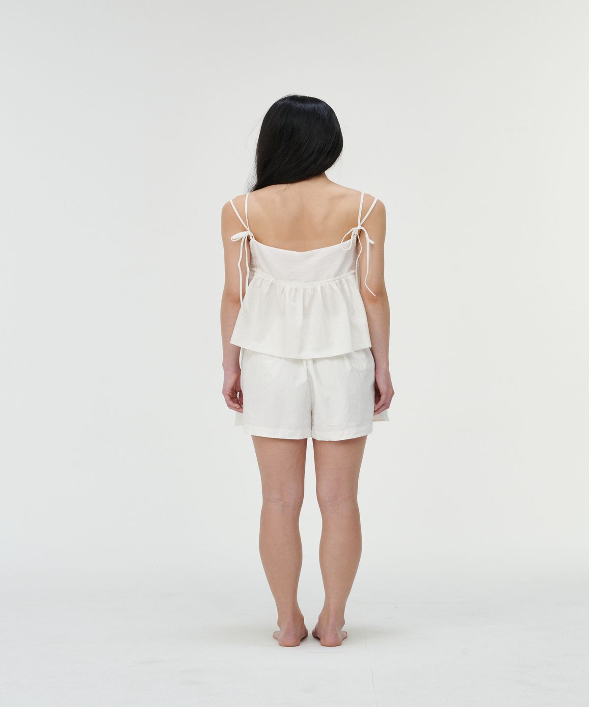까롯(CARROTTE) Apel Frill Tencel Blouse, White