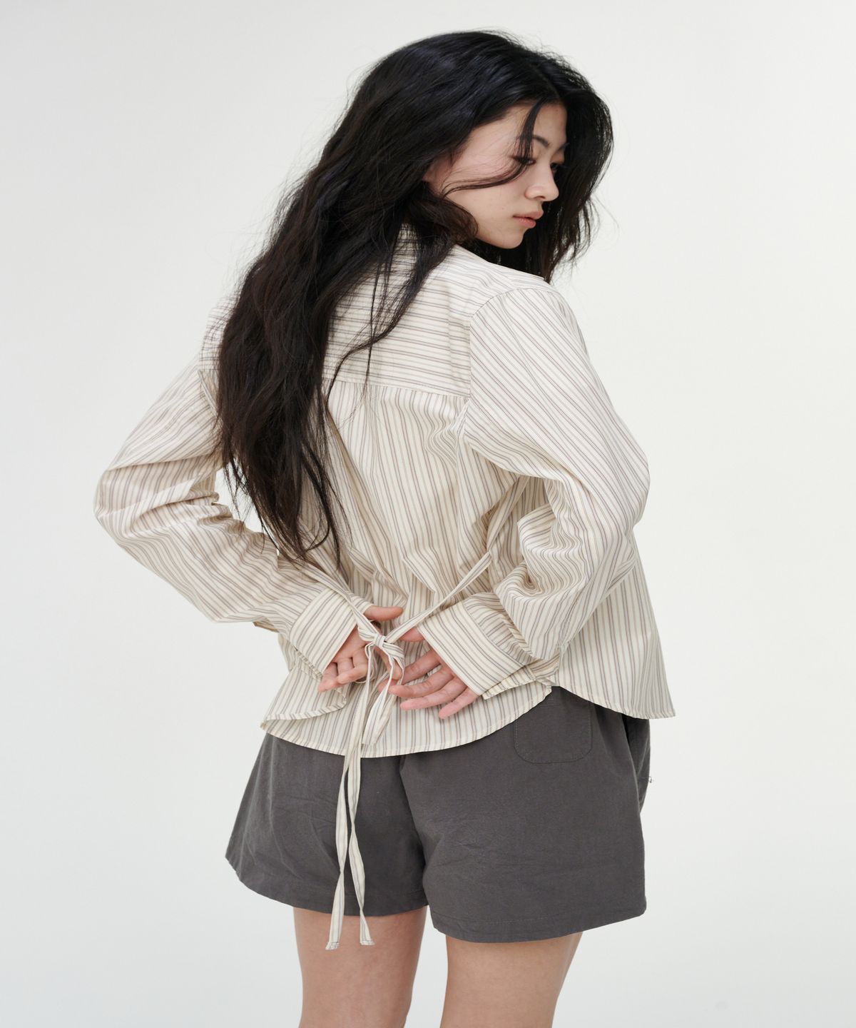까롯(CARROTTE) Peanut Muted Stripe Blouse, Ivory Stripe