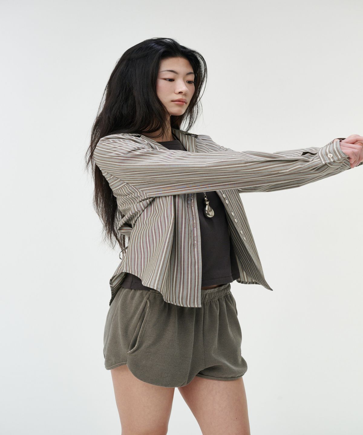 까롯(CARROTTE) Peanut Muted Stripe Blouse, Chestnut Stripe