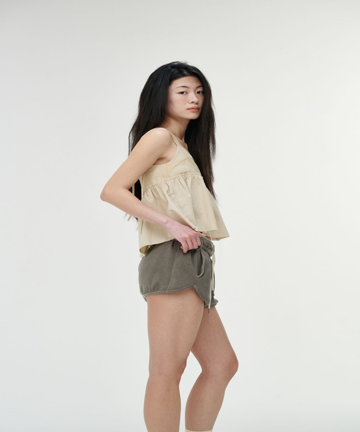까롯(CARROTTE) Pigment Ribbed Logo Shorts, Dusty Charcoal