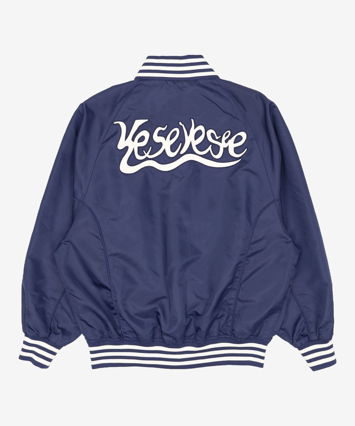 예스아이씨(YESEYESEE) 스타디움 재킷 S