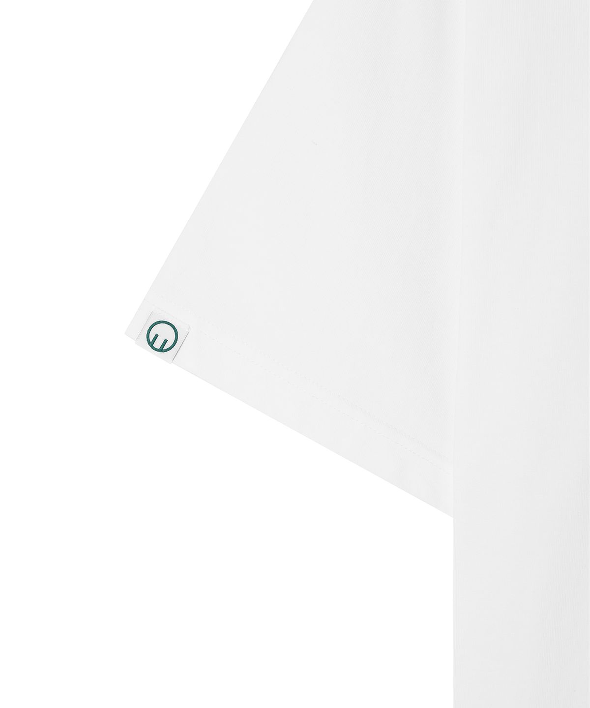 고라미스(GORAMIS) 포켓 로고 자수 반팔 티셔츠 [WHITE]