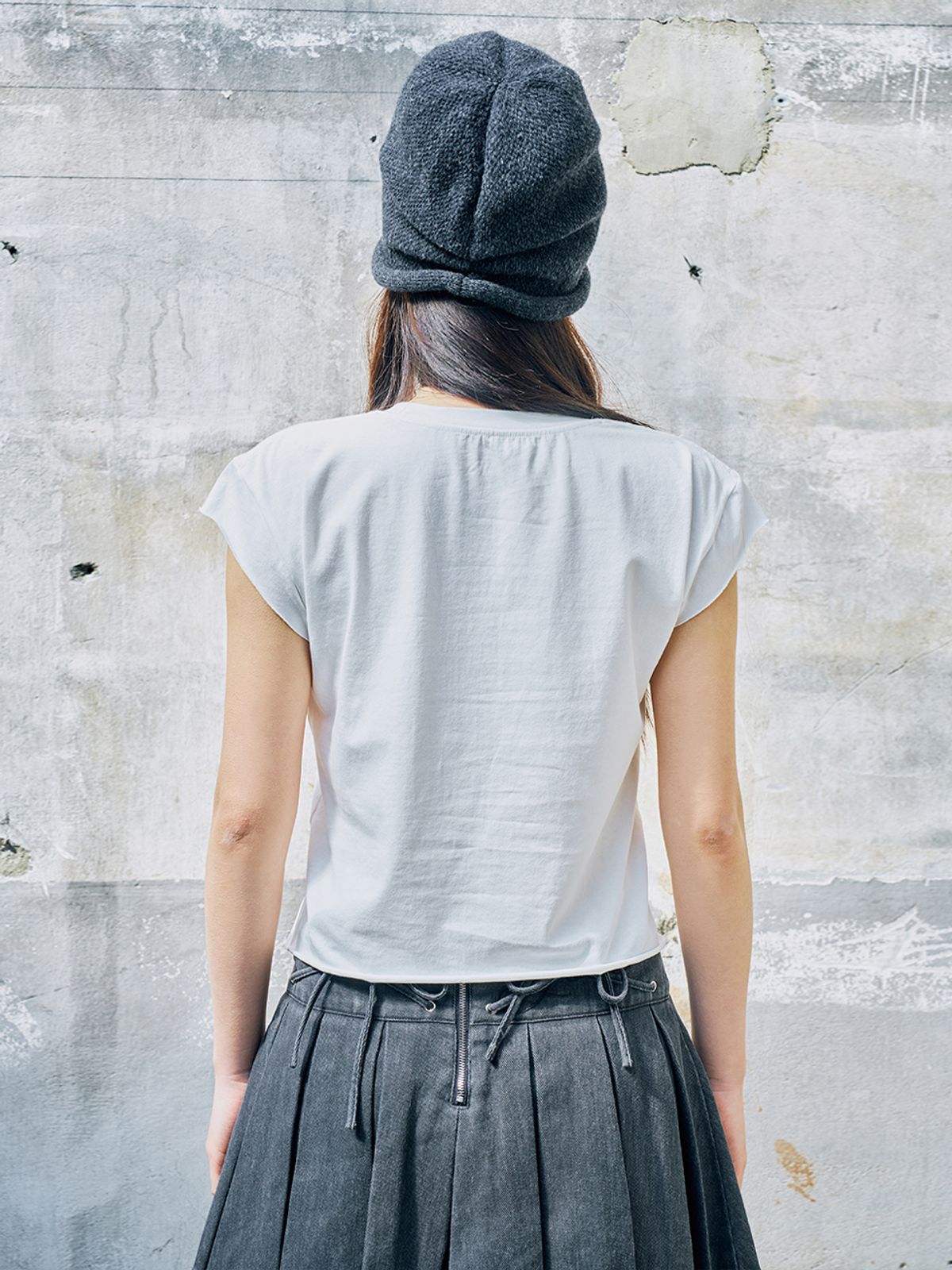 와이이이엘(YEEL) ROCKSTAR CAP SLEEVE T-SHIRT WHITE
