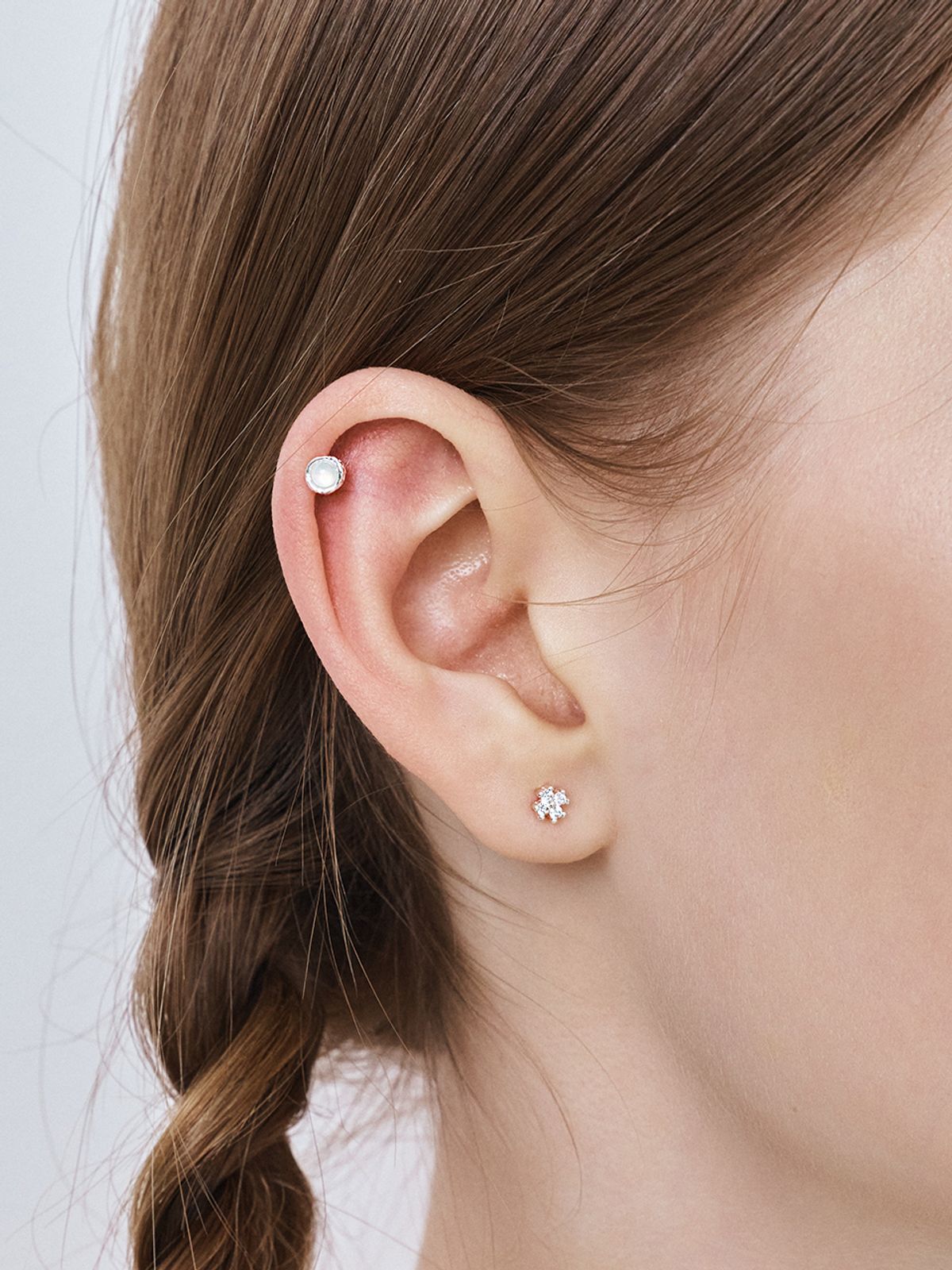 헤이(HEI) [sv925] ocean stone bezel piercing (White/Blue)