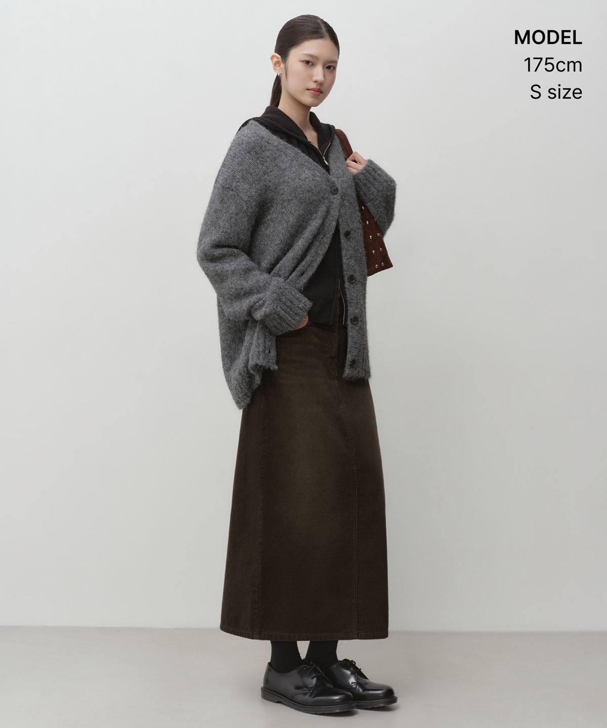 무신사 스탠다드 우먼(MUSINSA STANDARD WOMAN) 우먼즈 페이디드 11W 코듀로이 맥시 스커트 [브라운]