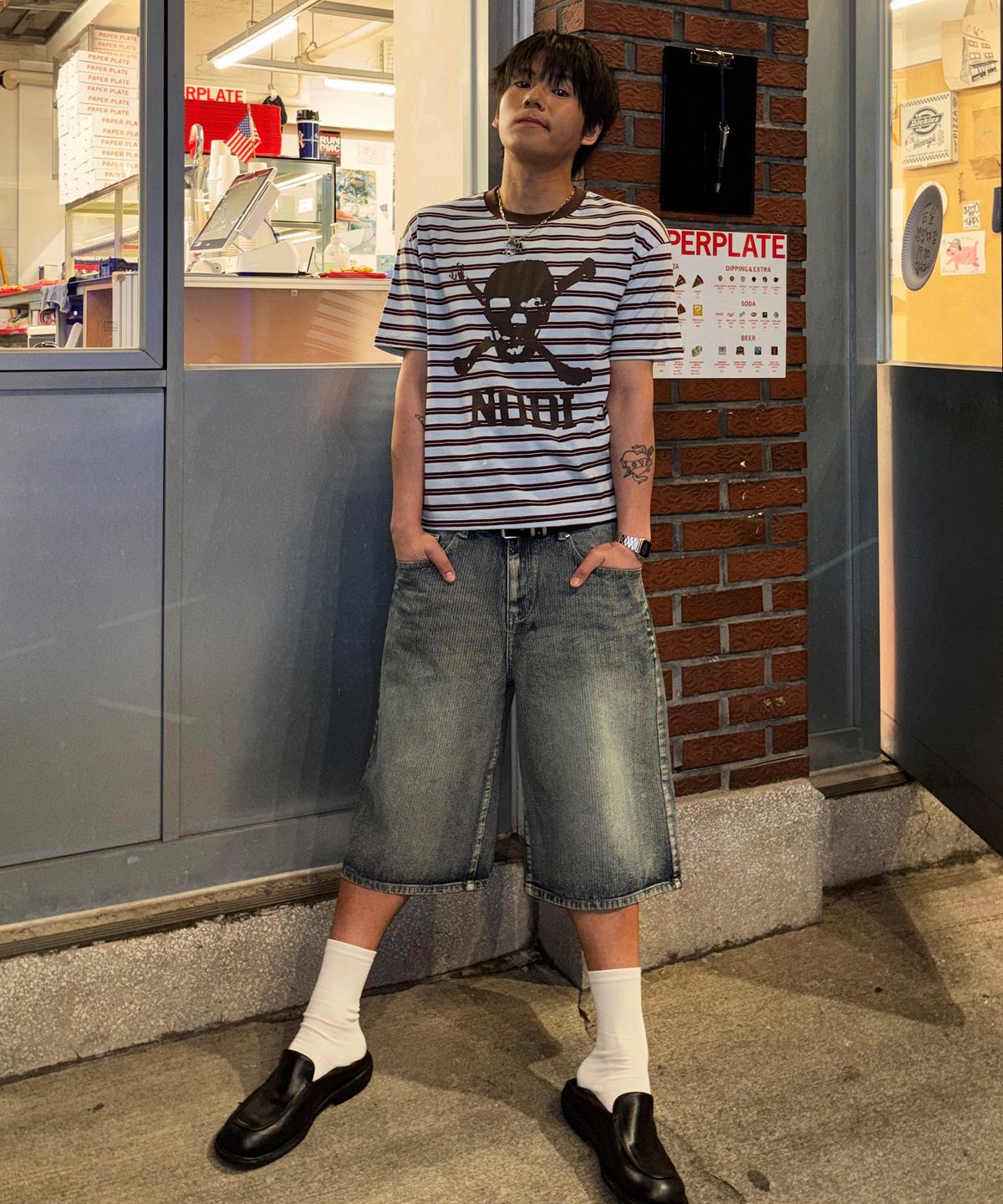 노디(NODI) 스트라이프 데님 버뮤다 팬츠 블루