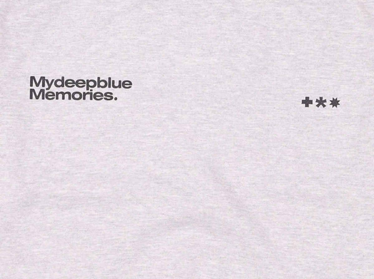 마이딥블루메모리즈(MY DEEP BLUE MEMORIES) 맨투맨/스웨트셔츠 1
