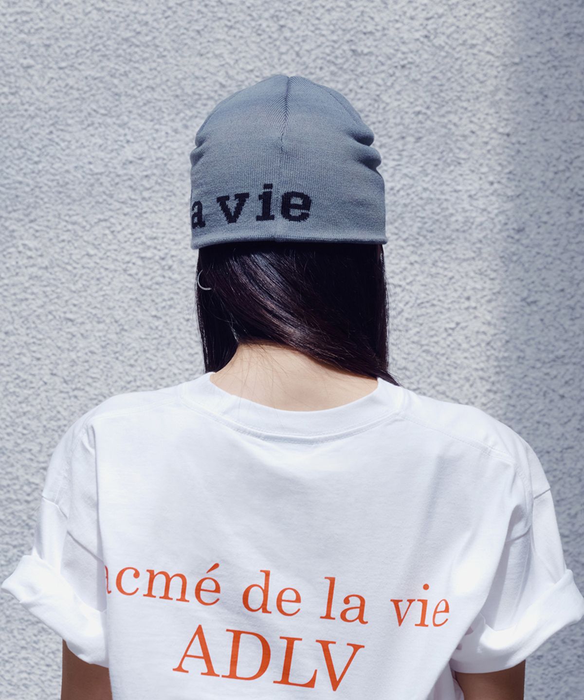 아크메드라비(ACME DE LA VIE) BASIC LOGO RED FONT SHORT SLEEVE T-SHIRT