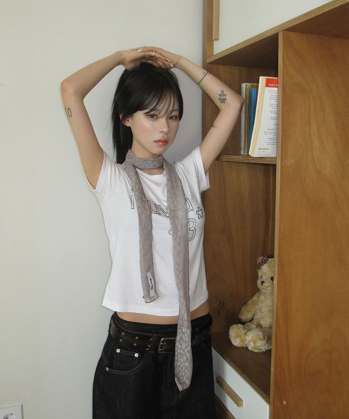 밈더워드로브(MIMTHEWARDROBE) [밈더 X 해나]Luv-U Hotpix T-Shirt_White