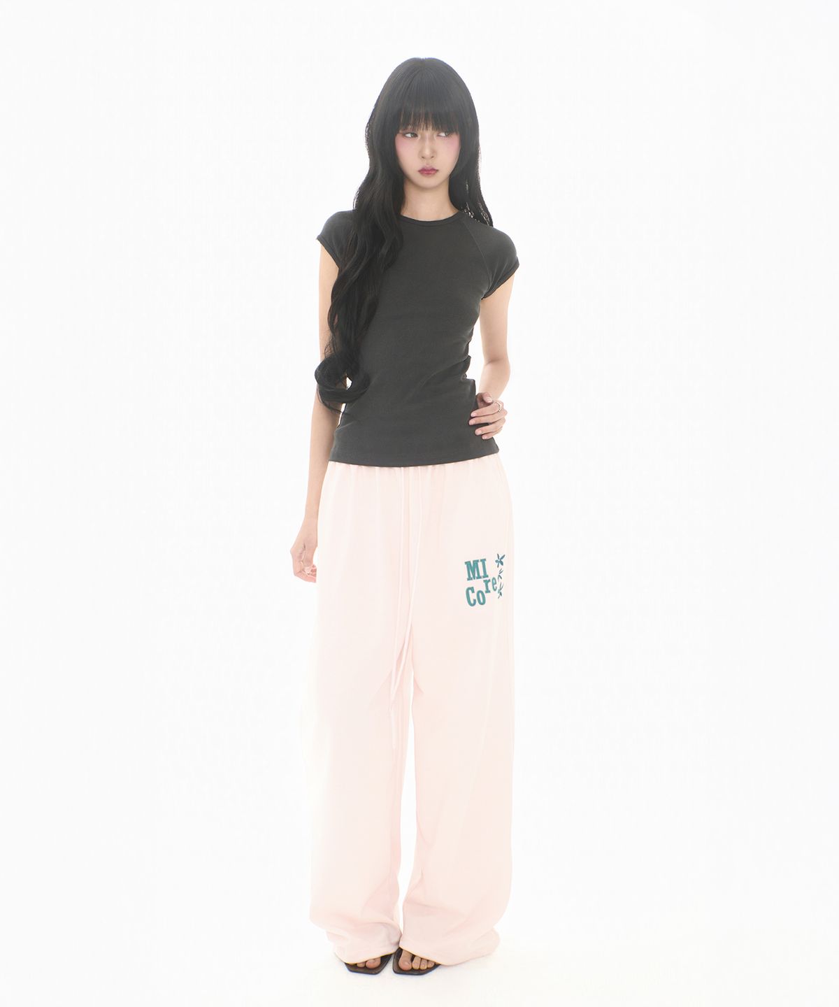 미레코(MIRECO) CALI SWEAT PT BABY PINK