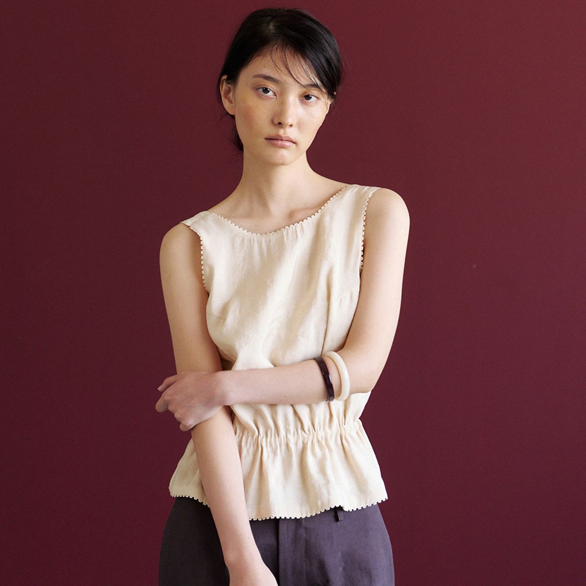 노우드(NOEUD) Lace-Trimmed Blouse (Peach Pink)