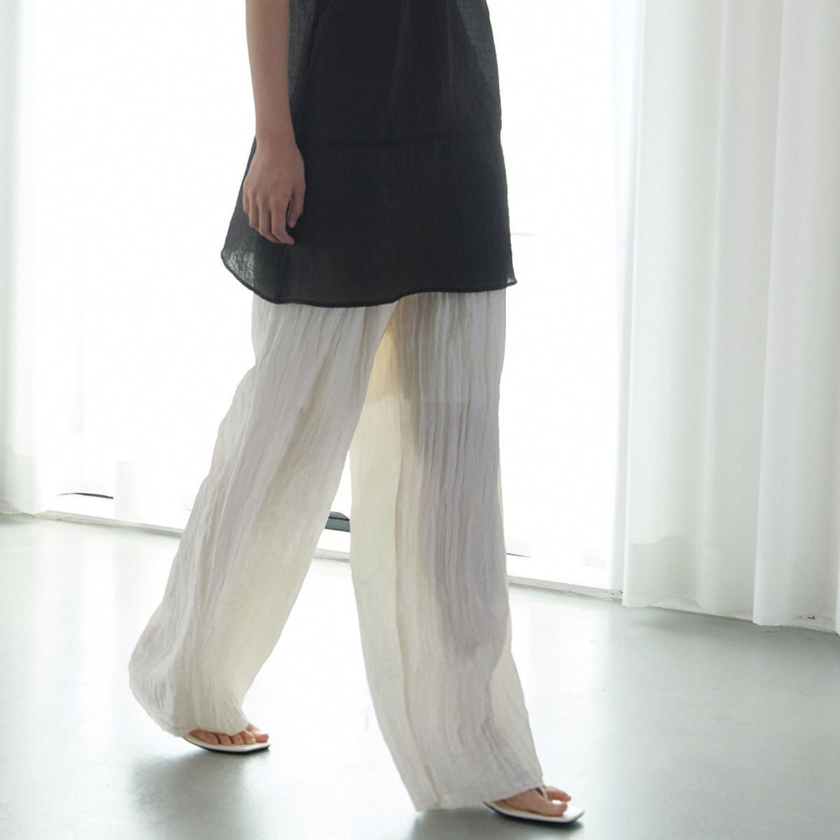 노우드(NOEUD) Flowing Wrinkle Pants (Ivory)