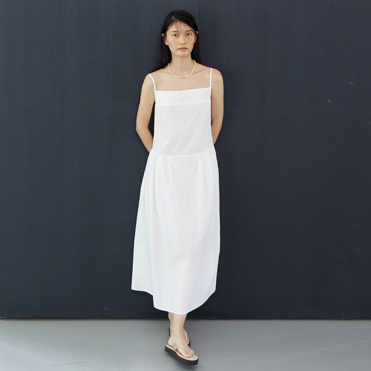 노우드(NOEUD) Pintuck Flare Dress (Ivory)