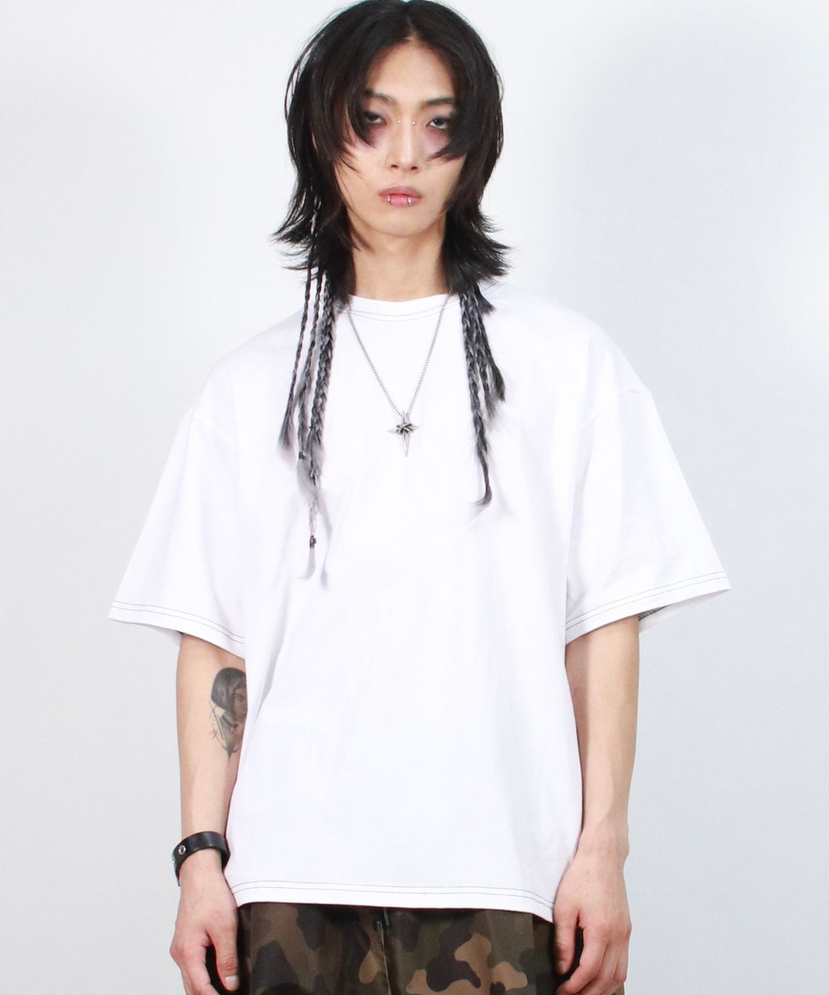 드마크(DEMARC) M OUTSTITCH BOXY SHORT SLEEVE TEE - White