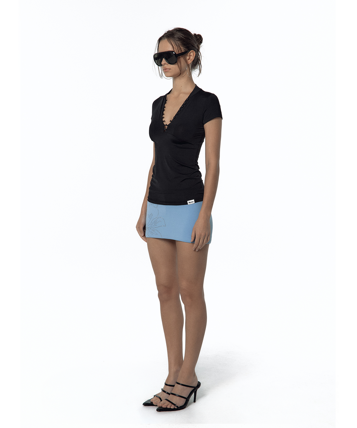 카시코(KASHIKO) Sleek Deep V Neck T-shirt Black