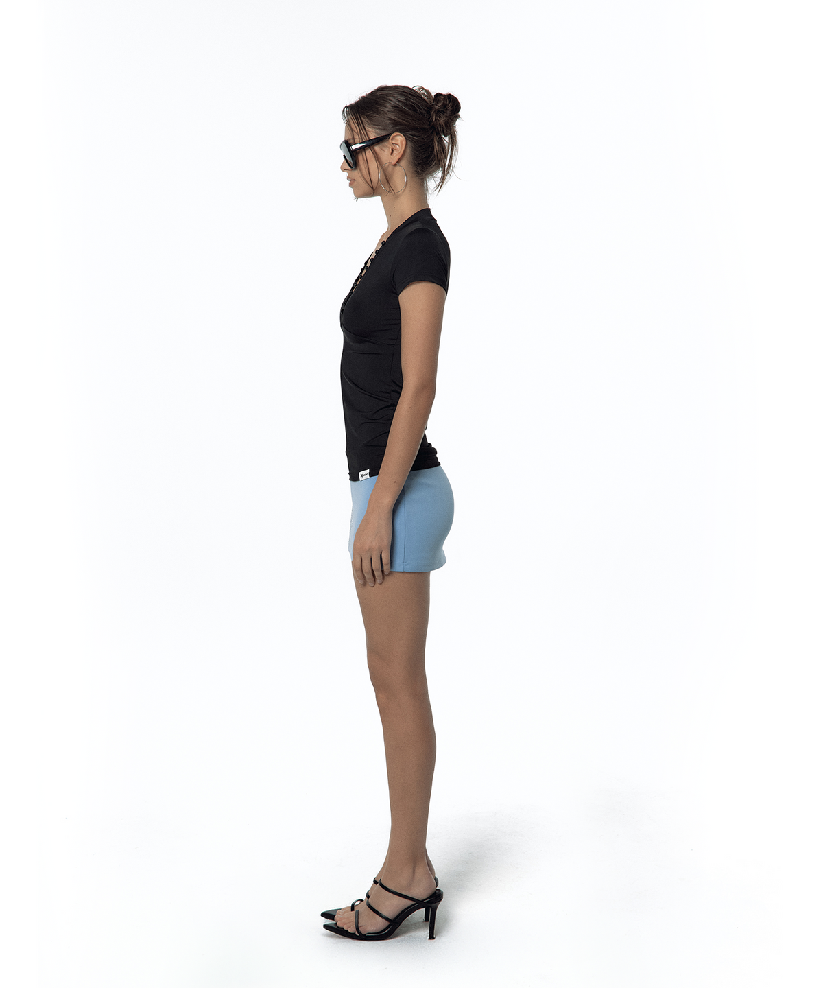 카시코(KASHIKO) Sleek Deep V Neck T-shirt Black