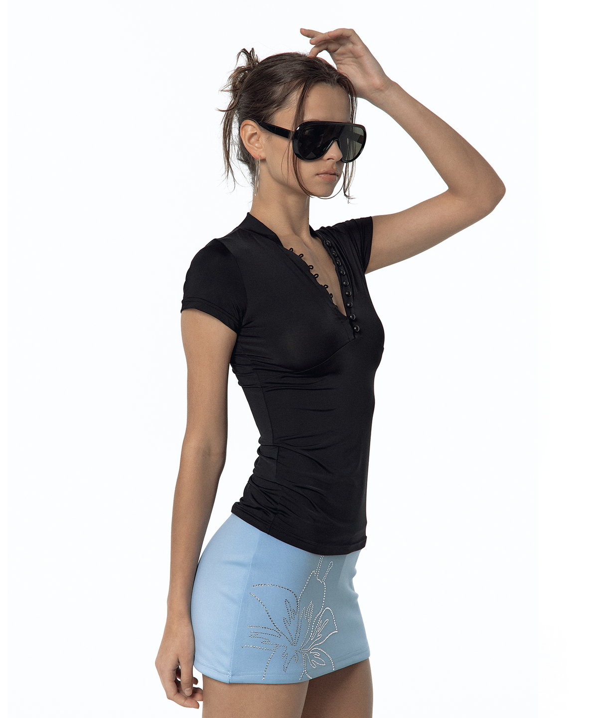 카시코(KASHIKO) Sleek Deep V Neck T-shirt Black