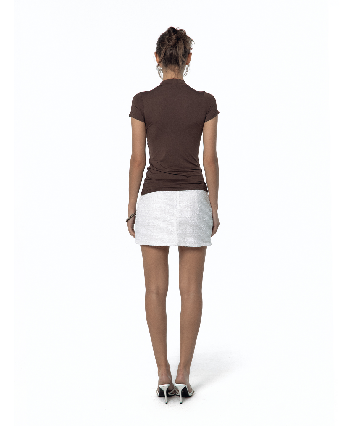 카시코(KASHIKO) Sleek Deep V Neck T-shirt Brown
