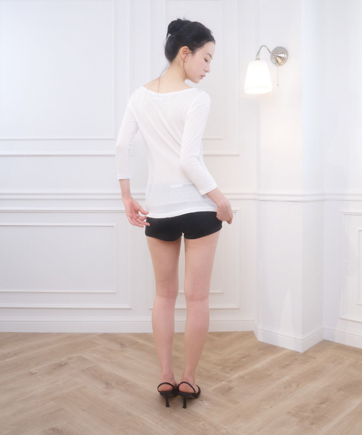 벨리아르(BELLIALEU) BASIC TEE WHITE