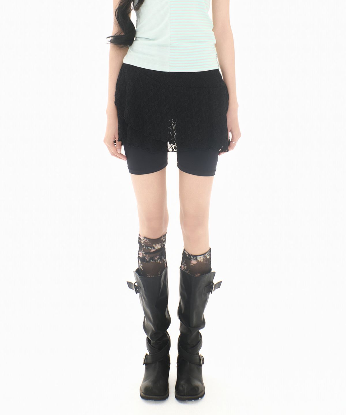 미레코(MIRECO) LACE LAYER WRAP SKORT BLACK