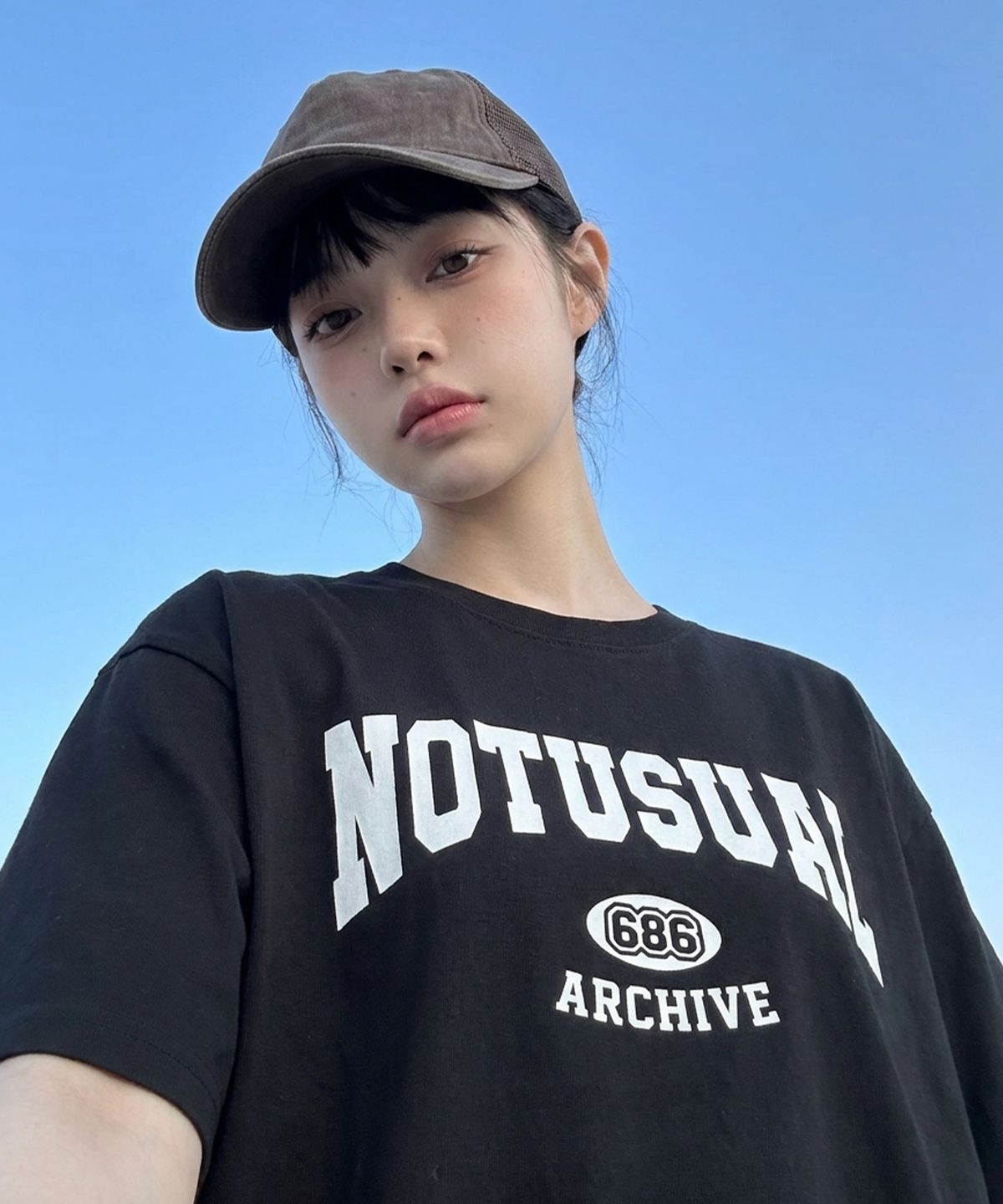 낫유즈얼(NOTUSUAL) 심플스쿨폰트 오버핏 반팔티 4color